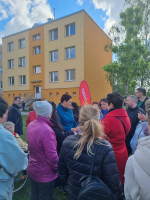 b5e1a6b7-na-hlavu-starostky-2.jpeg