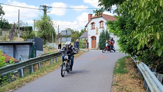Dobšice hostily osmnácté setkání mopedů