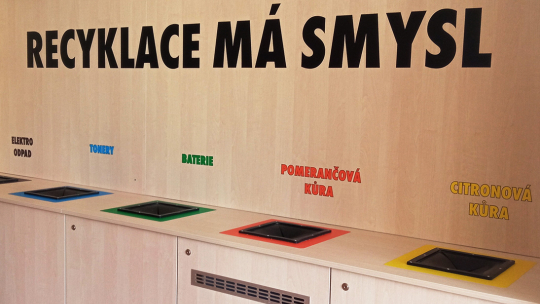 Deset let recyklace na ZŠ JUDr. Josefa Mareše a MŠ ve Znojmě
