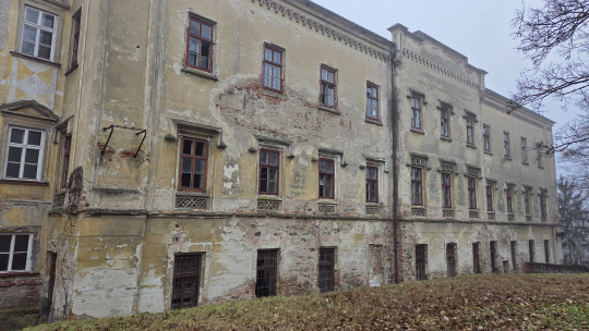 Hotel, který není ani na papíře, město tvrdí, že k Důstojnickému pavilonu nemá žádné dokumenty