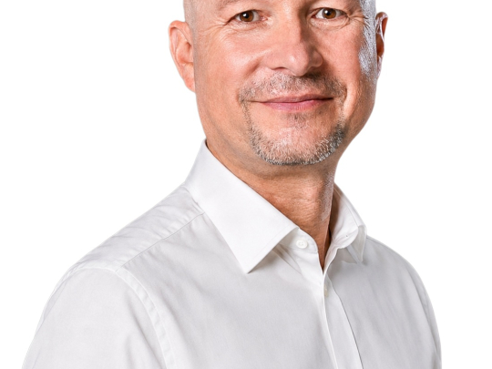 0ea0c7bf-40059-pavel-cerny-1-kandidat-do-senatu-senatni-obvod-znojmo.jpeg