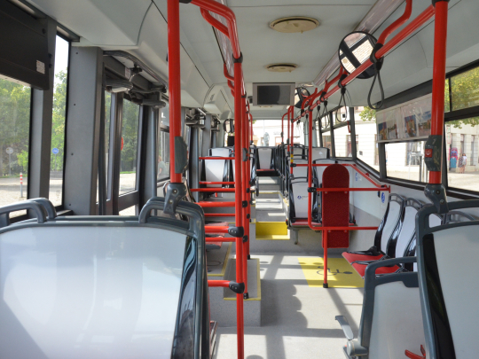 11a25e20-prazdny-bus.jpeg