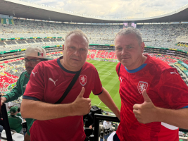 Rudolf Paul a Martin Pikolon na Aztéckém stadion v Mexiku.