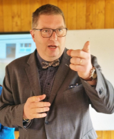 85527e43-tomas-tretina-budme-1.jpeg