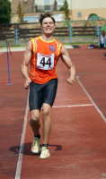 a16aff57-metodej-holzer-si-podmanil-trojskok-i-skok-do-dalky.jpeg