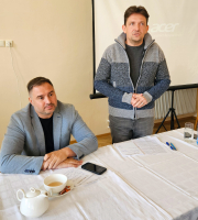Krajský radní pro oblast energetiky a životního prostředí Karel Podzimek a znojemský místostarosta Jiří Kacetl.