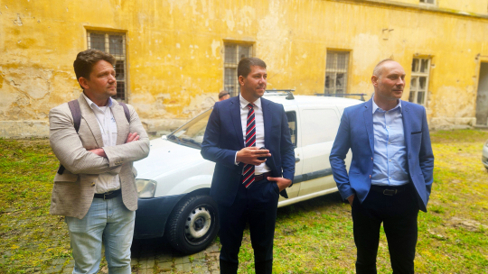 Radnice chystá luxusní hotel, opozice upozorňuje na rizika