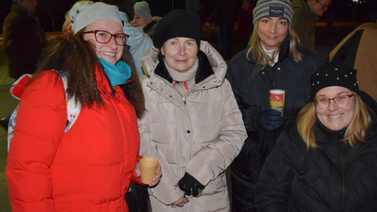 Dobšice slavnostně rozsvítily vánoční strom i adventní výzdobu