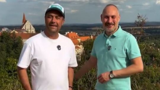 Úmrtí novorozené dívky: Koudela považuje případ za závažný, Jajtner kandidátem zůstává