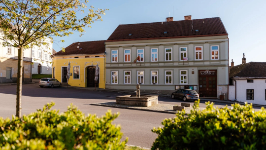Jevišovice čeká souboj o pokračování i změnu. Dvě kandidátky spojuje společný program, Málek chce zůstat starostou