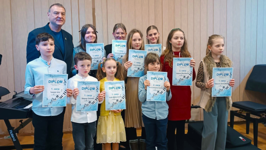 ZUŠ Znojmo uspěla v okresním kole soutěže klávesistů. Do kraje postupuje patnáct žáků