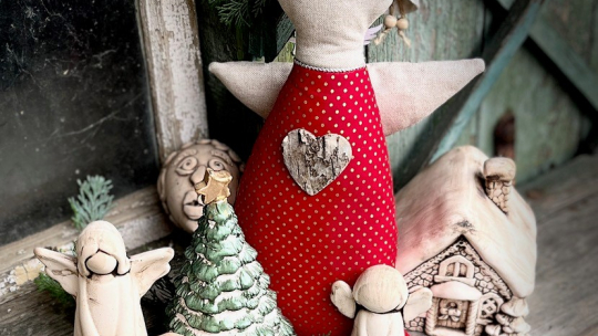 Ateliér Samuel a Dílna sv. Kláry zvou na tradiční adventní výstavu