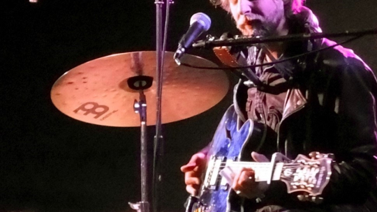 Heavy blues Dirty Deep rozezní klub Na Věčnosti