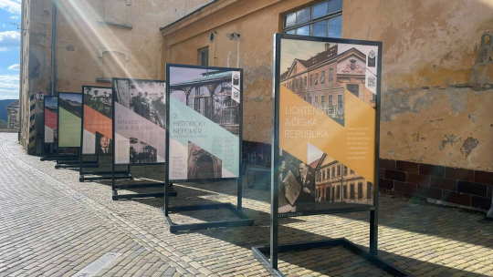 Výstava v Hradní ulici představuje Lichtenštejny v nové dimenzi. Na její závěr dorazí i členové knížecí rodiny