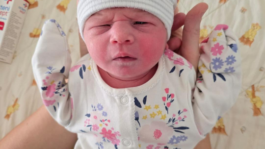 Prvním miminkem roku 2026 v kraji je Laura. Narodila se ve znojemské nemocnici