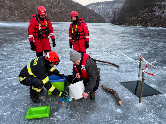 Vodohospodáři sledují postup kejdy z Podmyčí k přehradě u Znojma