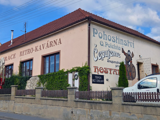 Hospoda za šest milionů otevřela miliardovou otázku. Kolik budov si Znojmo může dovolit?