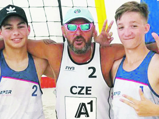 „Bronzový“ plážový volejbalista z Olympiády dětí a mládeže Robert Knebl nominován na Mistrovství střední Evropy v beachvolejbale do 16 let!