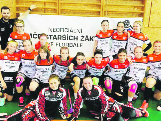 Znojemské florbalové starší žákyně jsou neoficiálně osmým nejlepším týmem republiky