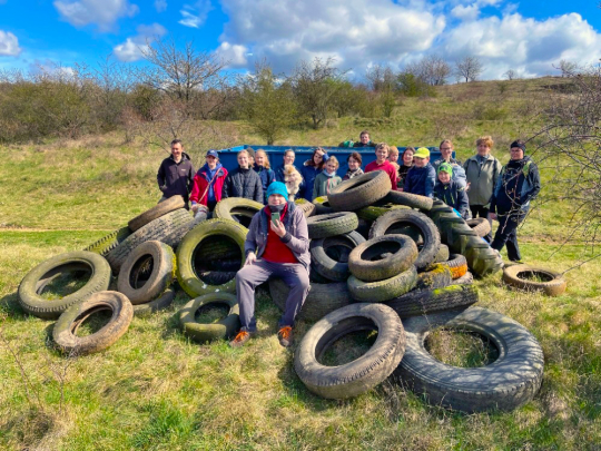Skauti čistili Načeratický kopec