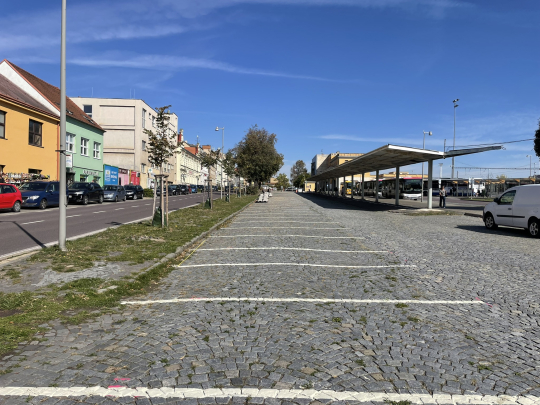 Znojmo otevřelo parkoviště, za které už rok platí nájemné