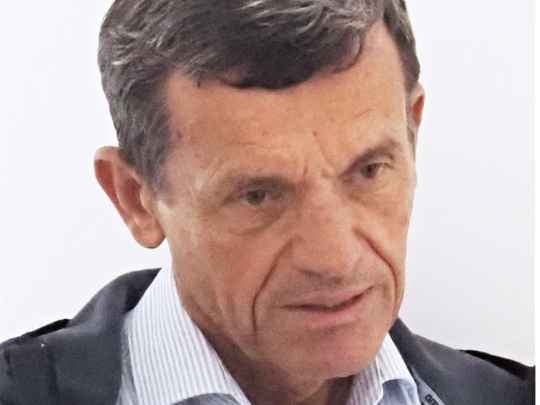 Soud: Kyněra přišel s křížkem po funuse