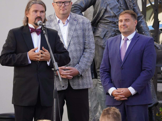 Dvě světové premiéry