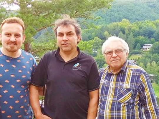 Binderové pokračují v tradici