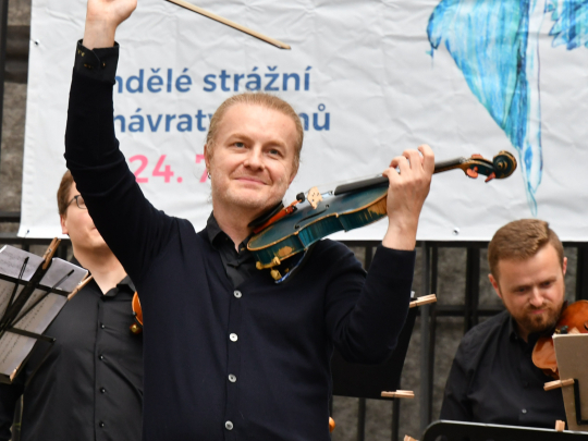 Elixír klasicistní hudby i (Ne)vinná degustace, i tak vypadá hudební událost roku
